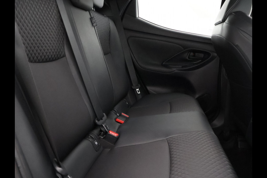 Toyota Yaris 1.5 Hybrid Executive Limited | Apple Carplay & AndroidAUTO | Hald Leder | Garantie tot 2031 |
