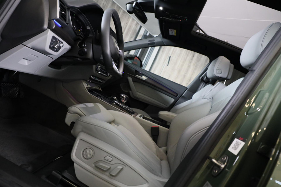 Audi Q5 55 TFSI e S Line Competition / Massage / Acc / Head Up / 360 Camera / Elek Stoelen / Dode Hoek / Leder / Pano