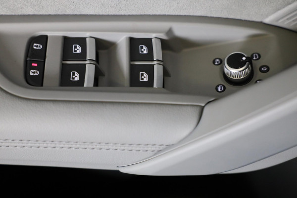 Audi Q5 55 TFSI e S Line Competition / Massage / Acc / Head Up / 360 Camera / Elek Stoelen / Dode Hoek / Leder / Pano