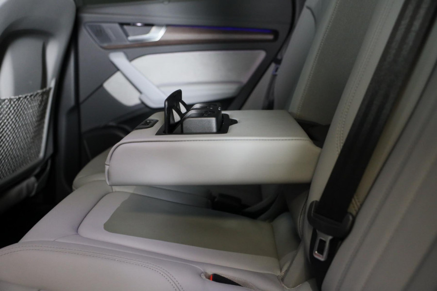 Audi Q5 55 TFSI e S Line Competition / Massage / Acc / Head Up / 360 Camera / Elek Stoelen / Dode Hoek / Leder / Pano