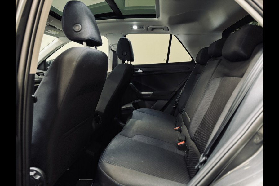Volkswagen T-Roc 1.0 TSI United | 17" | Panorama | CarPlay
