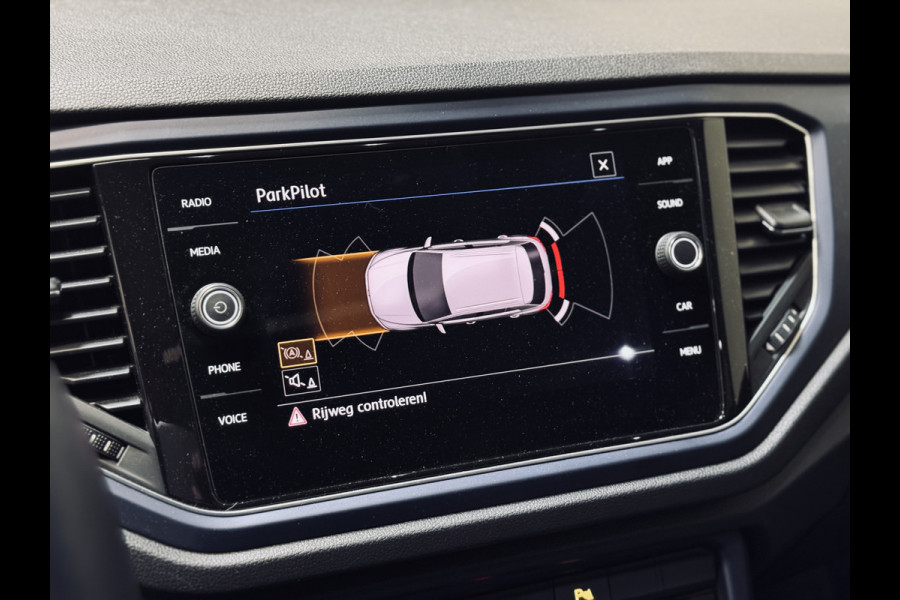 Volkswagen T-Roc 1.0 TSI United | 17" | Panorama | CarPlay
