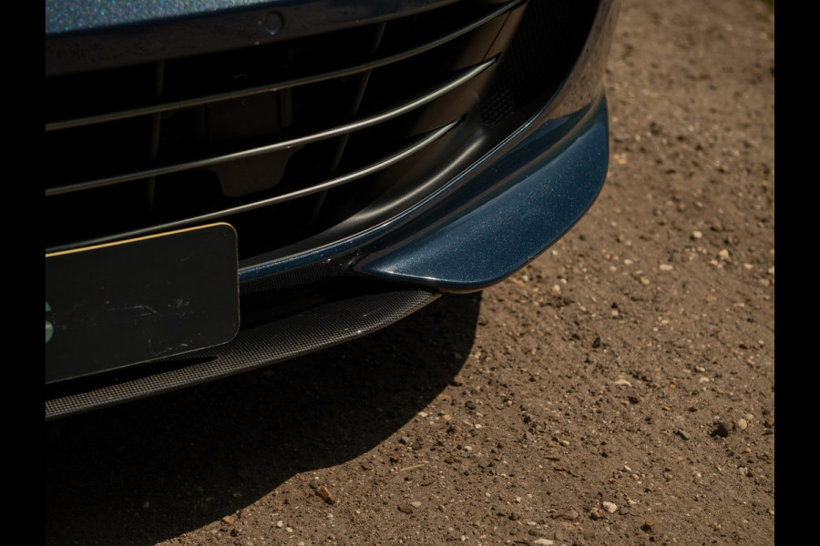 Ferrari GTC4 6.3 V12 Lusso | Atelier Car | Full spec! | Blu Ahrabian | Pano-dak | Lift | 360 cam | CarPlay