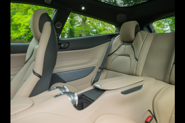 Ferrari GTC4 6.3 V12 Lusso | Atelier Car | Full spec! | Blu Ahrabian | Pano-dak | Lift | 360 cam | CarPlay