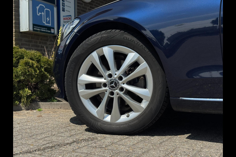 Mercedes-Benz C-Klasse 180 Business Solution Plus Upgr. Ed. | Panoramadak, Carplay/Android, Navi, Camera, Cruise, Climate |