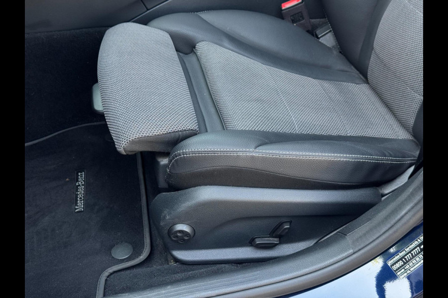 Mercedes-Benz C-Klasse 180 Business Solution Plus Upgr. Ed. | Panoramadak, Carplay/Android, Navi, Camera, Cruise, Climate |