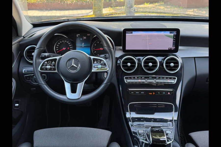 Mercedes-Benz C-Klasse 180 Business Solution Plus Upgr. Ed. | Panoramadak, Carplay/Android, Navi, Camera, Cruise, Climate |