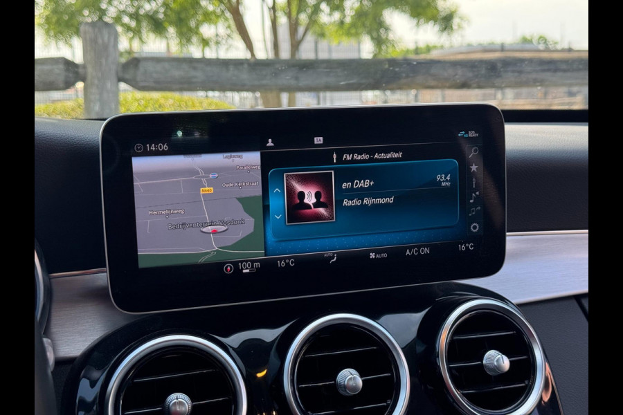 Mercedes-Benz C-Klasse 180 Business Solution Plus Upgr. Ed. | Panoramadak, Carplay/Android, Navi, Camera, Cruise, Climate |
