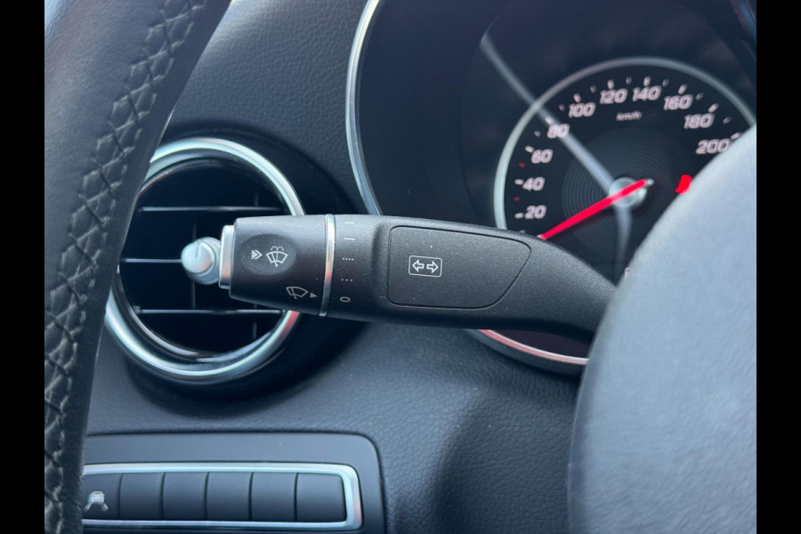 Mercedes-Benz C-Klasse 180 Business Solution Plus Upgr. Ed. | Panoramadak, Carplay/Android, Navi, Camera, Cruise, Climate |