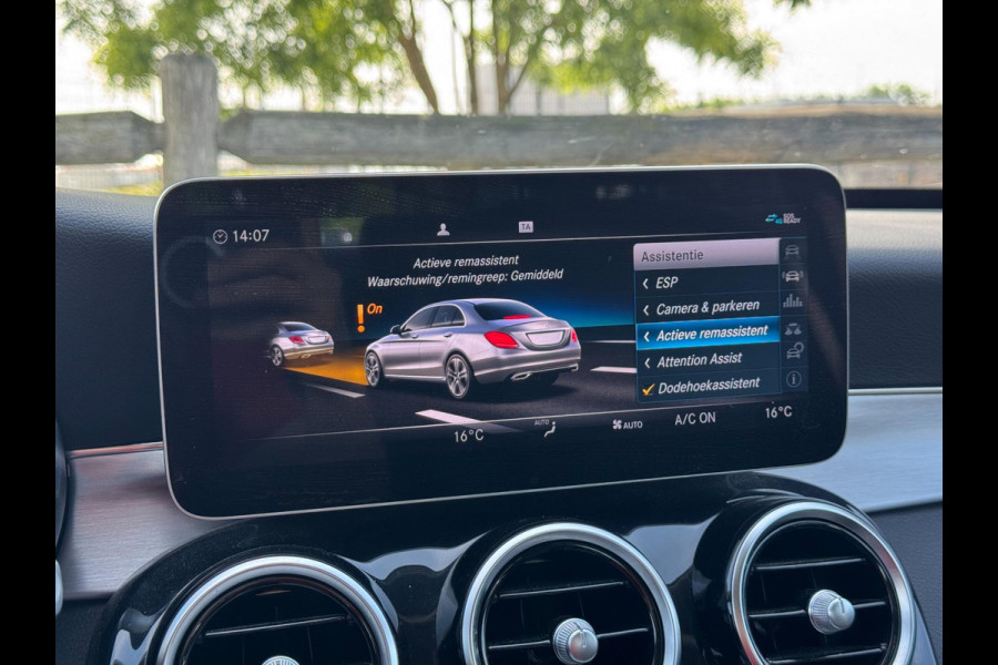 Mercedes-Benz C-Klasse 180 Business Solution Plus Upgr. Ed. | Panoramadak, Carplay/Android, Navi, Camera, Cruise, Climate |