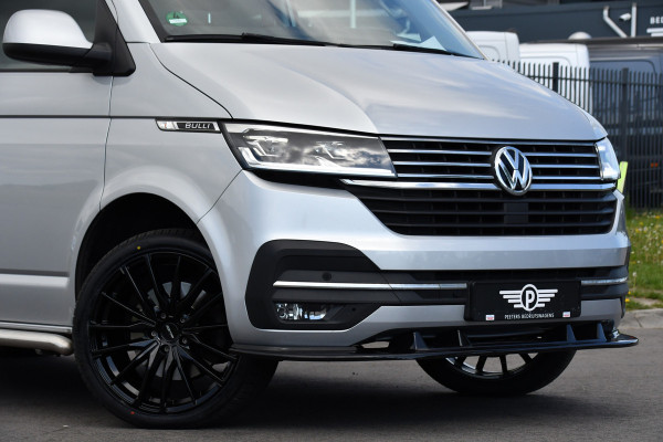 Volkswagen Transporter 2.0 TDI L2H1 30 DC Bulli Virtual, Adaptieve Cruise, Carplay, LED, Stoelverwarming, 199PK, Automaat, Sensoren, 2 x Schuifdeur, UNIEK!
