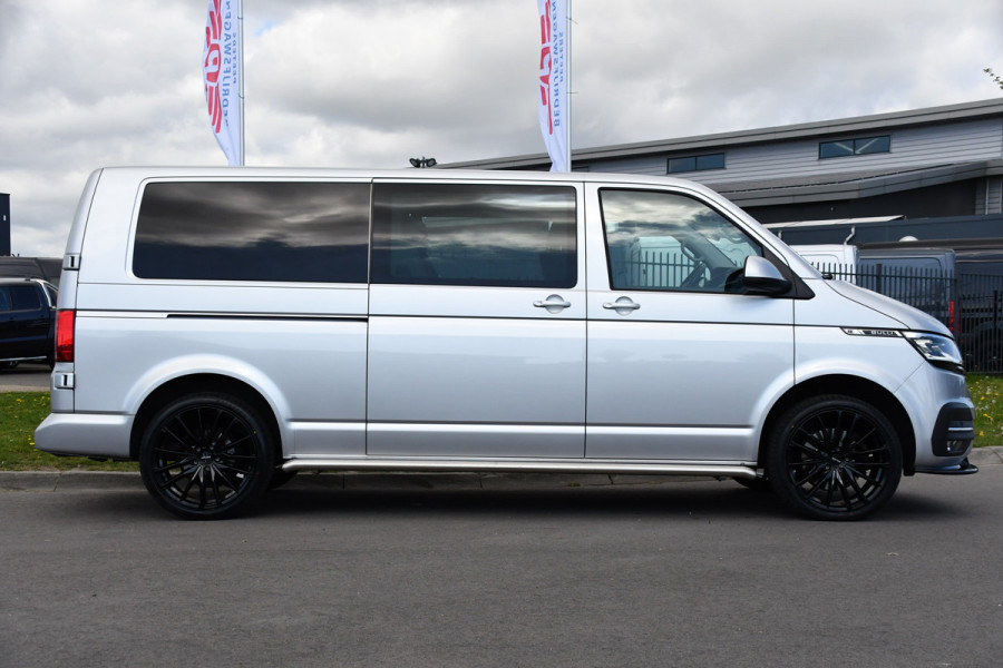Volkswagen Transporter 2.0 TDI L2H1 30 DC Bulli Virtual, Adaptieve Cruise, Carplay, LED, Stoelverwarming, 199PK, Automaat, Sensoren, 2 x Schuifdeur, UNIEK!