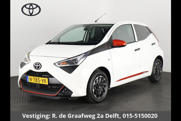 Toyota Aygo 1.0 VVT-i X-Fun + Coral Red Pack | Airco | Bluetooth | Privacy Glass |