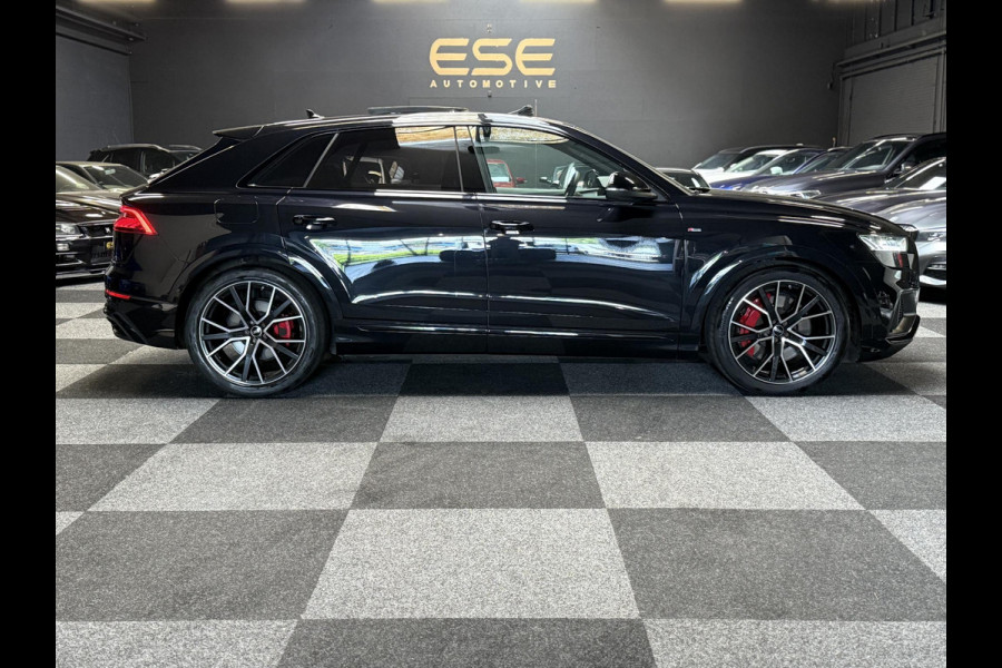 Audi Q8 60 TFSI e quattro Competition | B&O 3D | RS Stoelen | Pano