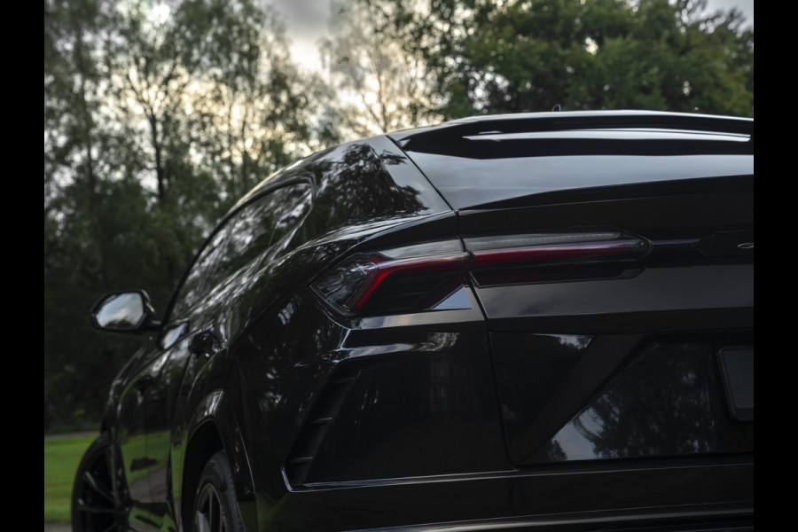 Lamborghini Urus 4.0 V8 | Full option! | B&O | 2e eig | Rear Seat Entertainment | Carbon interieur | NL-auto