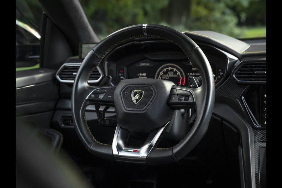 Lamborghini Urus 4.0 V8 | Full option! | B&O | 2e eig | Rear Seat Entertainment | Carbon interieur | NL-auto