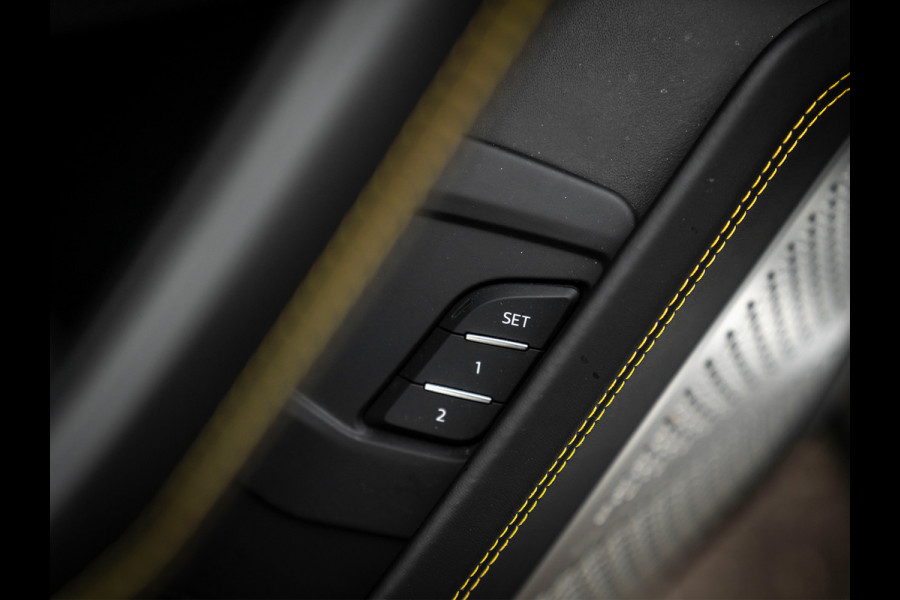 Lamborghini Urus 4.0 V8 | Full option! | B&O | 2e eig | Rear Seat Entertainment | Carbon interieur | NL-auto