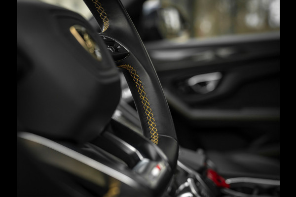 Lamborghini Urus 4.0 V8 | Full option! | B&O | 2e eig | Rear Seat Entertainment | Carbon interieur | NL-auto