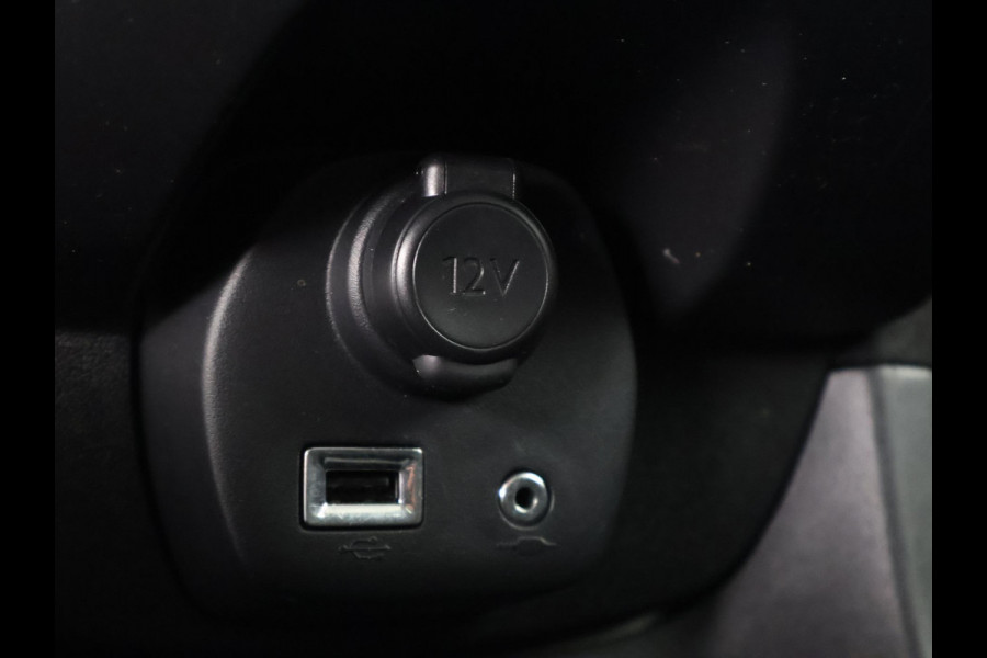 Toyota Aygo 1.0 VVT-i X-Fun + Coral Red Pack | Airco | Bluetooth | Privacy Glass |
