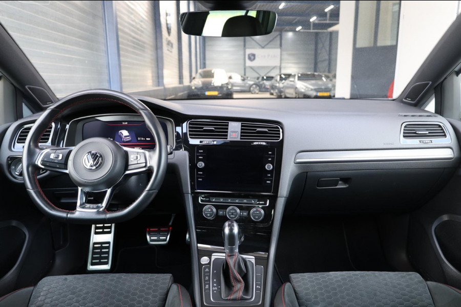 Volkswagen Golf 2.0 TSI GTI Performance 245+PK LED/VIRTUAL/PANO/ALCANTARA+S.VERWARMING/19" LMV/CAM/LINE/ACC/ECC/12 MDN GARANTIE!