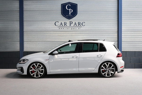 Volkswagen Golf 2.0 TSI GTI Performance 245+PK LED/VIRTUAL/PANO/ALCANTARA+S.VERWARMING/19" LMV/CAM/LINE/ACC/ECC/12 MDN GARANTIE!