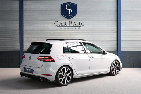 Volkswagen Golf 2.0 TSI GTI Performance 245+PK LED/VIRTUAL/PANO/ALCANTARA+S.VERWARMING/19" LMV/CAM/LINE/ACC/ECC/12 MDN GARANTIE!