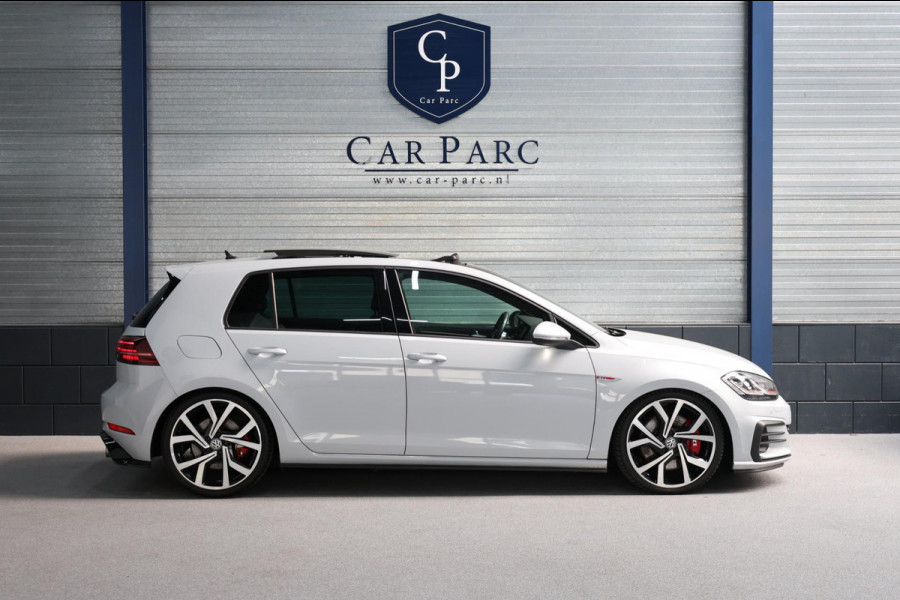 Volkswagen Golf 2.0 TSI GTI Performance 245+PK LED/VIRTUAL/PANO/ALCANTARA+S.VERWARMING/19" LMV/CAM/LINE/ACC/ECC/12 MDN GARANTIE!