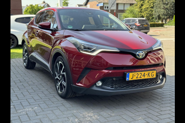Toyota C-HR 1.8 Hybrid Style Plus | LED pakket, Navigatie, Dodehoekherkenning, Parkeersensoren, Keyless, Stoel + Stuurverwarming