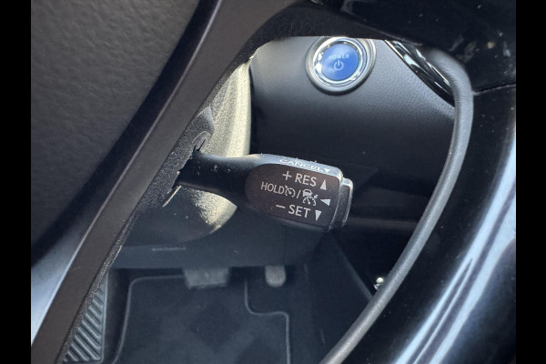 Toyota C-HR 1.8 Hybrid Style Plus | LED pakket, Navigatie, Dodehoekherkenning, Parkeersensoren, Keyless, Stoel + Stuurverwarming