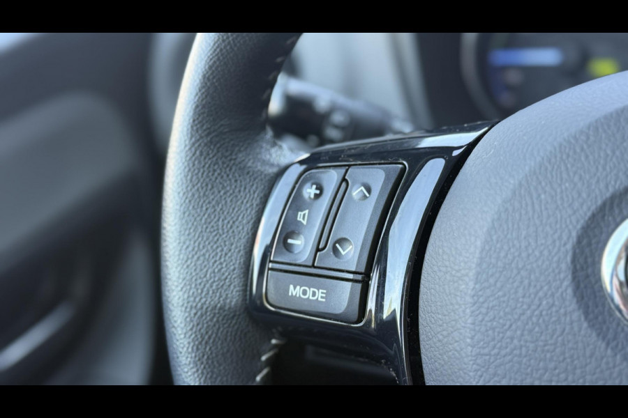 Toyota Yaris 1.5 Hybrid Active | Camera | Navi | Cruise