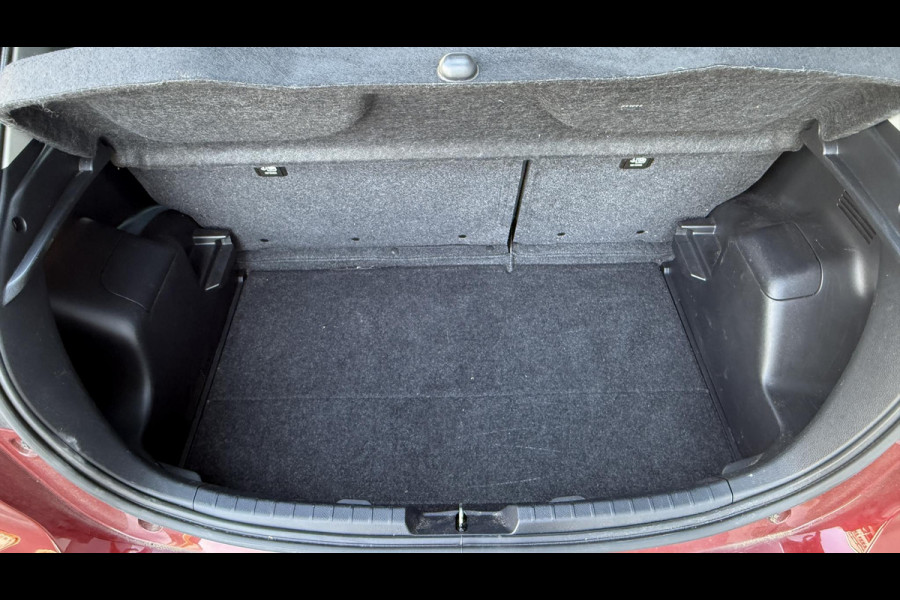 Toyota Yaris 1.5 Hybrid Active | Camera | Navi | Cruise