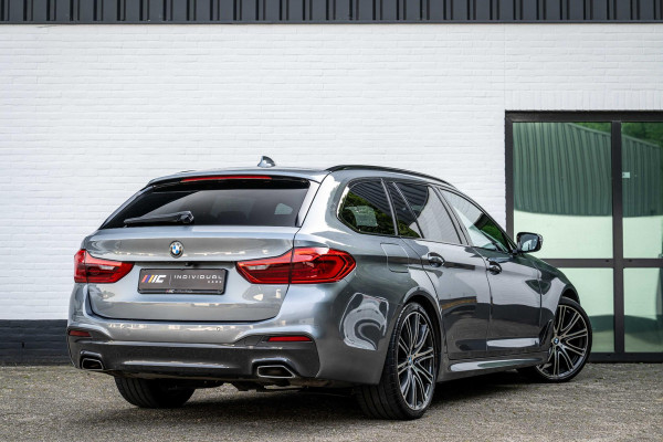 BMW 5 Serie Touring 520i M-Sport Panorama Nappa Leder Orig NL Auto NAP