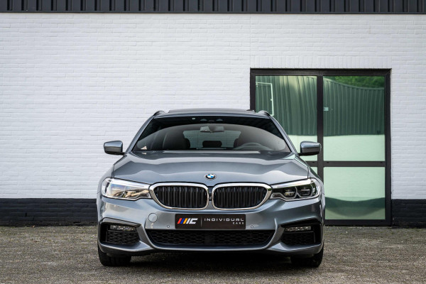 BMW 5 Serie Touring 520i M-Sport Panorama Nappa Leder Orig NL Auto NAP