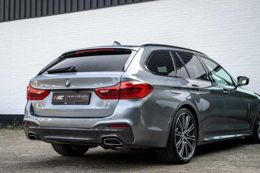 BMW 5 Serie Touring 520i M-Sport Panorama Nappa Leder Orig NL Auto NAP