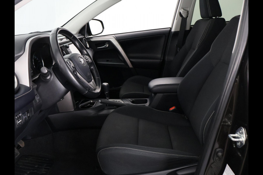 Toyota RAV4 2.5 HYBRID AUTOMAAT LUXURY NAVIGATIE.TREKHAAK.CAMERA.GARANTIE TOT 5-2028