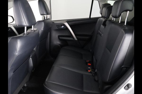 Toyota RAV4 2.5 HYBRID EXECUTIVE-PACK AUTOMAAT 1e Eig. LEDER.NAVI.PDC V+A SLECHTS 79.000 KM. GARANTIE TOT 9-2027