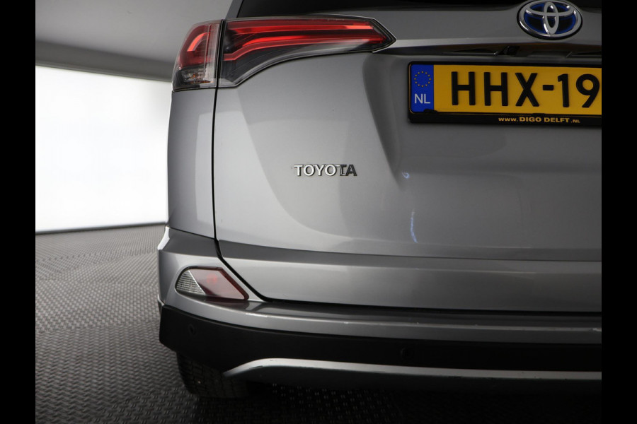 Toyota RAV4 2.5 HYBRID EXECUTIVE-PACK AUTOMAAT 1e Eig. LEDER.NAVI.PDC V+A SLECHTS 79.000 KM. GARANTIE TOT 9-2027