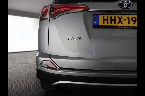 Toyota RAV4 2.5 HYBRID EXECUTIVE-PACK AUTOMAAT 1e Eig. LEDER.NAVI.PDC V+A SLECHTS 79.000 KM. GARANTIE TOT 9-2027