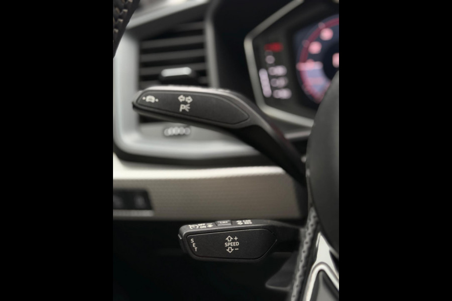 Audi A1 Sportback 30 TFSI 2x S-Line Camera CarPlay