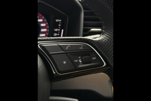 Audi A1 Sportback 30 TFSI 2x S-Line Camera CarPlay