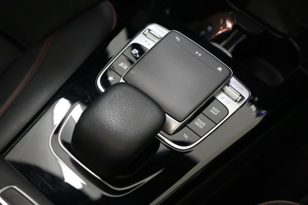 Mercedes-Benz A-Klasse 220 AMG /PANODAK/CAM/MEOMORY/LANE/VOL