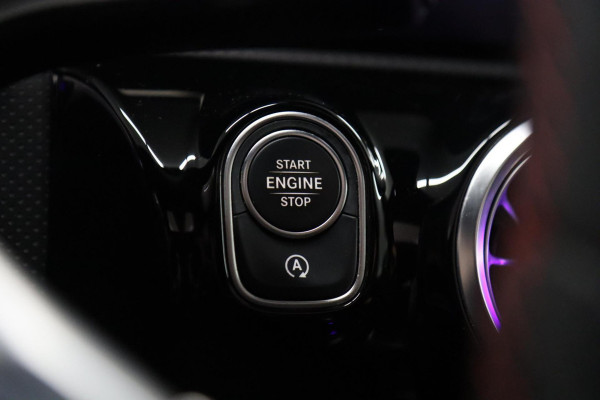 Mercedes-Benz A-Klasse 220 AMG /PANODAK/CAM/MEOMORY/LANE/VOL