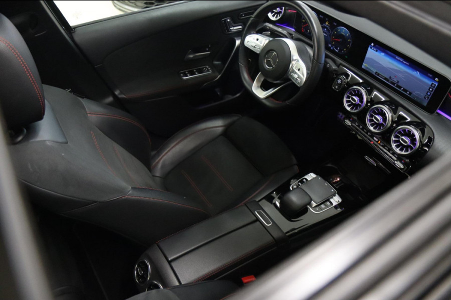 Mercedes-Benz A-Klasse 220 AMG /PANODAK/CAM/MEOMORY/LANE/VOL