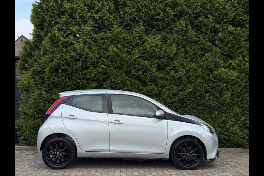 Toyota Aygo 1.0 VVT-i X-Play Camera CarPlay