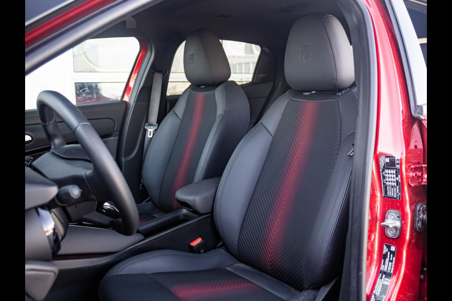 Alfa Romeo junior Elettrica Speciale 54 kWh | Pack Techno | Clima | Camera | Carplay | Adapt Cruise | Stoelverw. | Bicolore