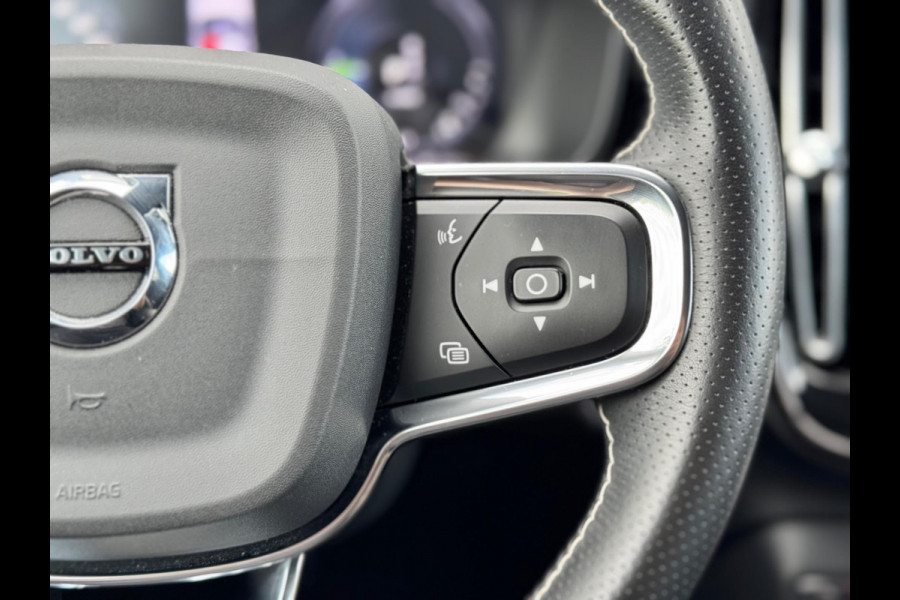 Volvo XC40 1.5 T5 Recharge R-Design Camera/Alcantara