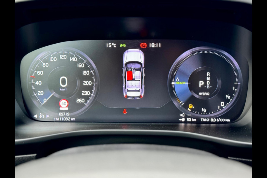 Volvo XC40 1.5 T5 Recharge R-Design Camera/Alcantara