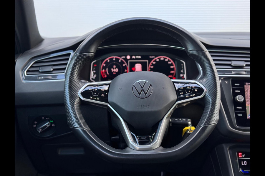 Volkswagen Tiguan 1.5 TSI R-Line Camera/Matrix/Dodehoek/ACC