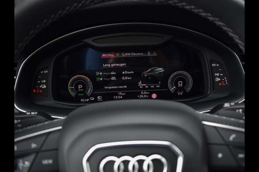 Audi Q7 60 TFSI e QUATTRO PRO LINE S COMPETITION | PANORAMADAK | LUCHTVERING | 4 WHEEL STEERING | HEAD UP | S-SEATS | OLED | 360 CAMERA