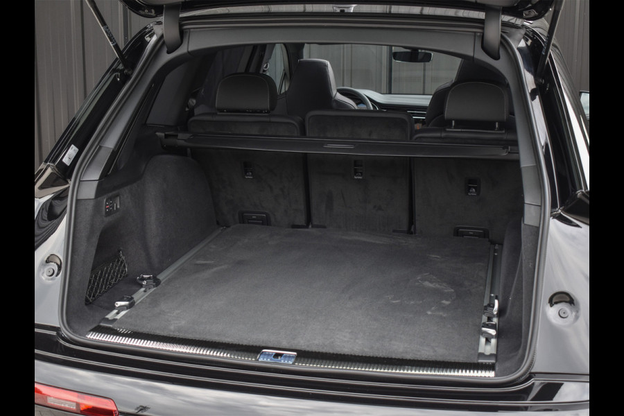 Audi Q7 60 TFSI e QUATTRO PRO LINE S COMPETITION | PANORAMADAK | LUCHTVERING | 4 WHEEL STEERING | HEAD UP | S-SEATS | OLED | 360 CAMERA